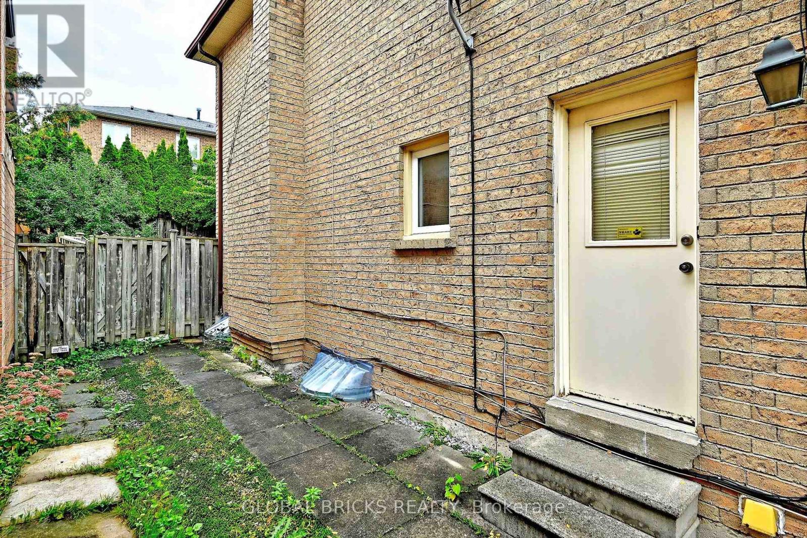 8 Elmsley Drive, Richmond Hill (Observatory), Ontario  L4C 8N1 - Photo 48 - N13845102