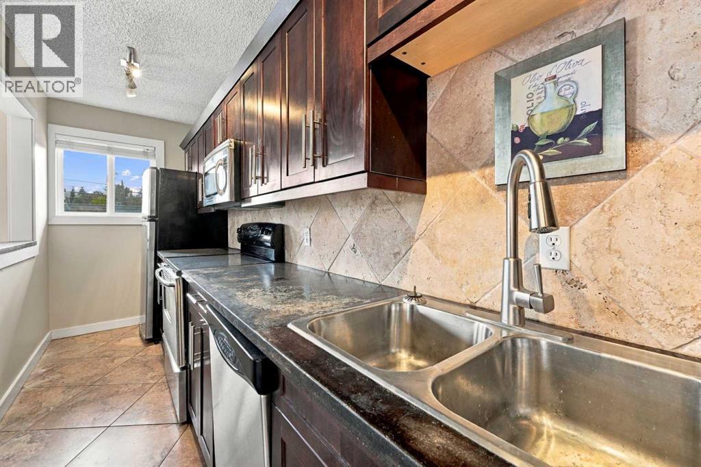6, 1905 11 Avenue SW