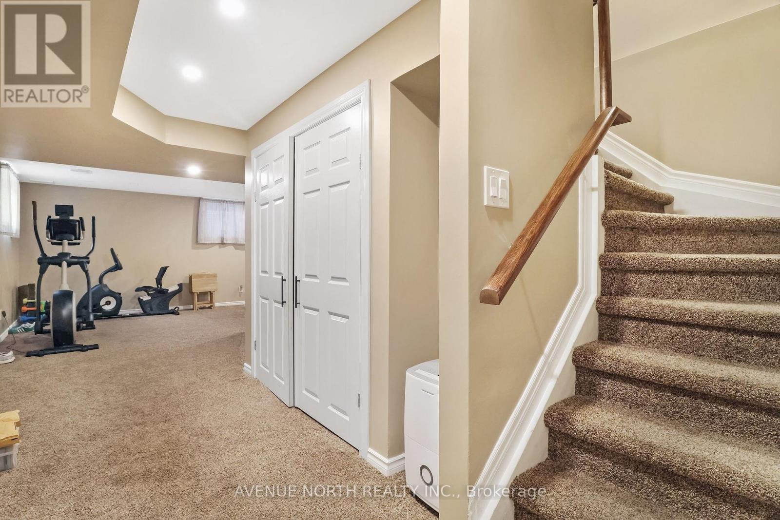 400 Meadowhawk Crescent, Ottawa, Ontario  K2J 5W7 - Photo 21 - X13852804