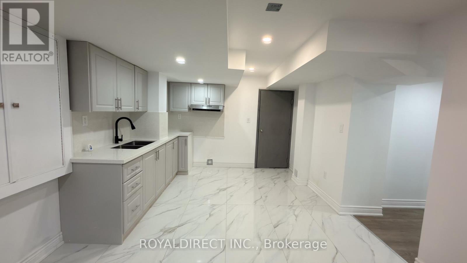 Unknown Address, ,    - Photo 3 - E13852816