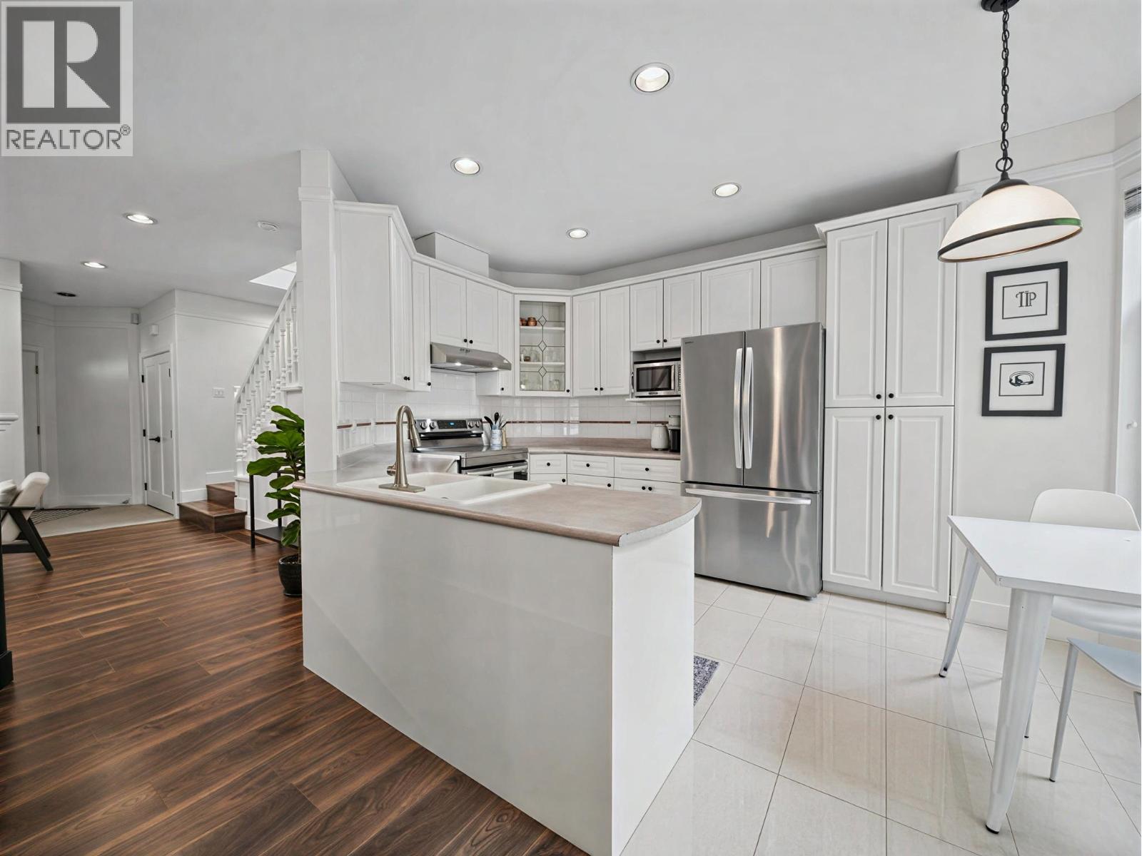 4 2123 Clarke Street, Port Moody, British Columbia  V3H 1Y5 - Photo 8 - R3171529