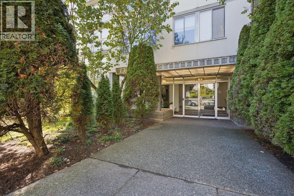 607 1250 BURNABY STREET