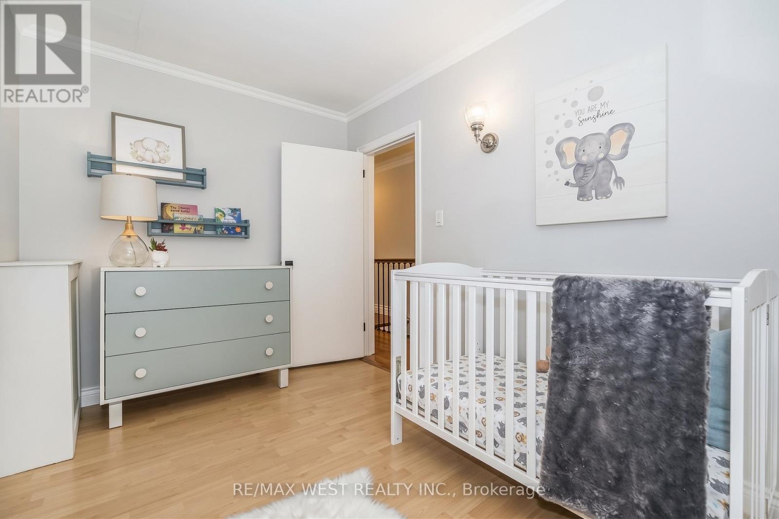 316 Monarch Park Avenue, Toronto, Ontario  M4J 4T1 - Photo 17 - E13852086