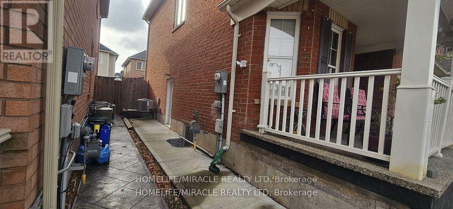 Basement - 718 Speyer Circle, Milton, Ontario  L9T 0Y1 - Photo 2 - W13852810