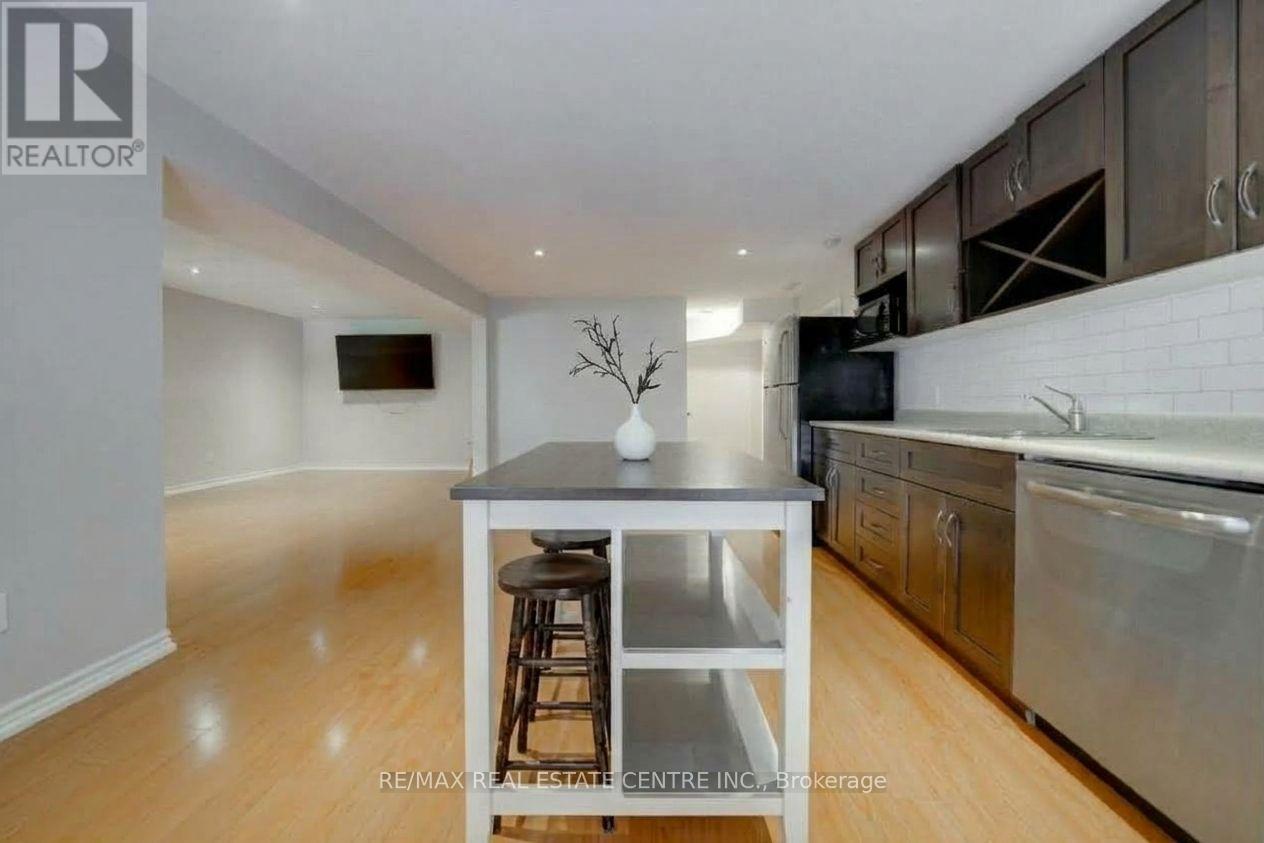 49 Creekside Dr, Guelph (Grange Road), Ontario  N1E 0C2 - Photo 22 - X13852802