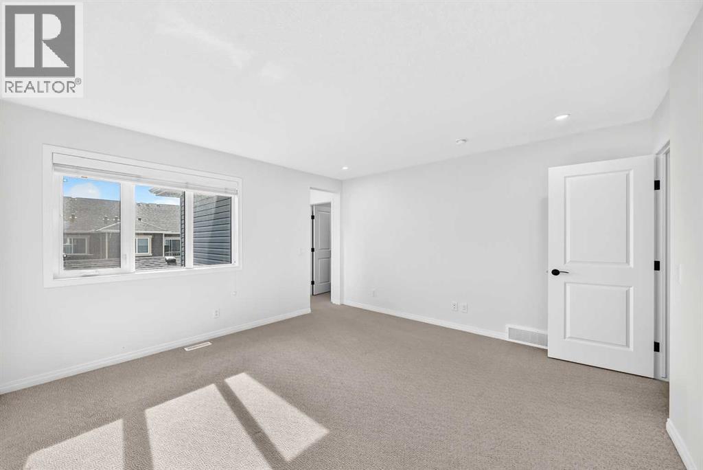 372 Carrington Way NW