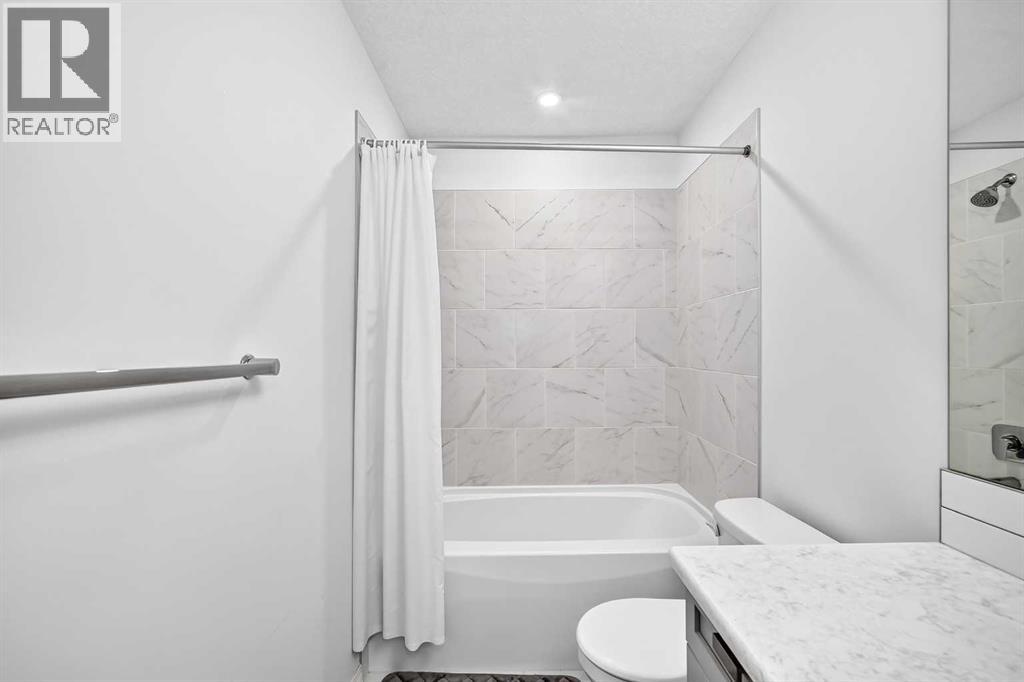 372 Carrington Way NW
