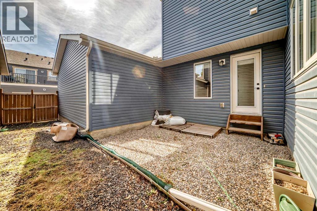 372 Carrington Way NW