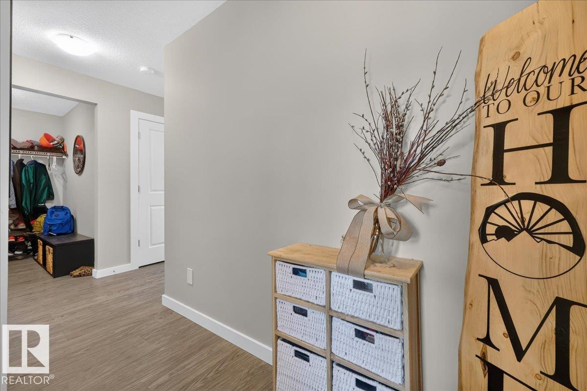 20528 128 AV NW