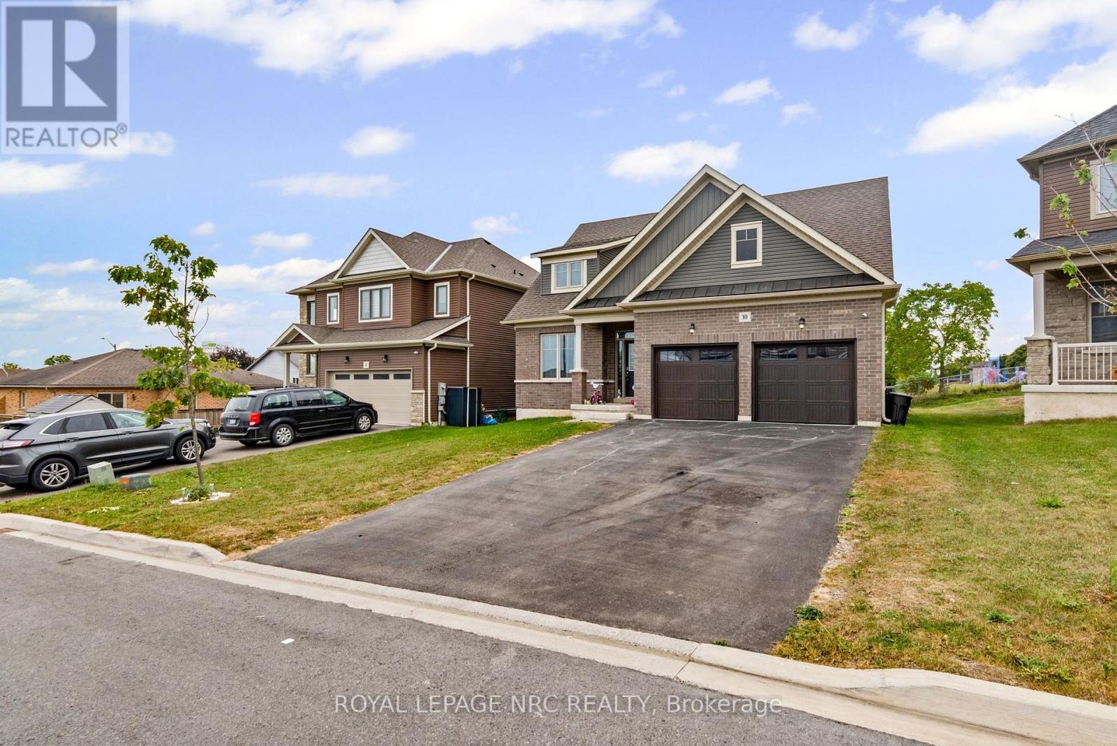 10 Oriole Crescent, Port Colborne (Main Street), Ontario  L3K 6E2 - Photo 2 - X13852834