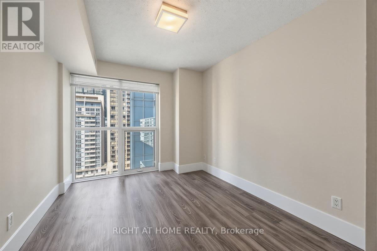 1204 - 300 Front Street W, Toronto (Waterfront Communities), Ontario  M5V 0E9 - Photo 20 - C13852826