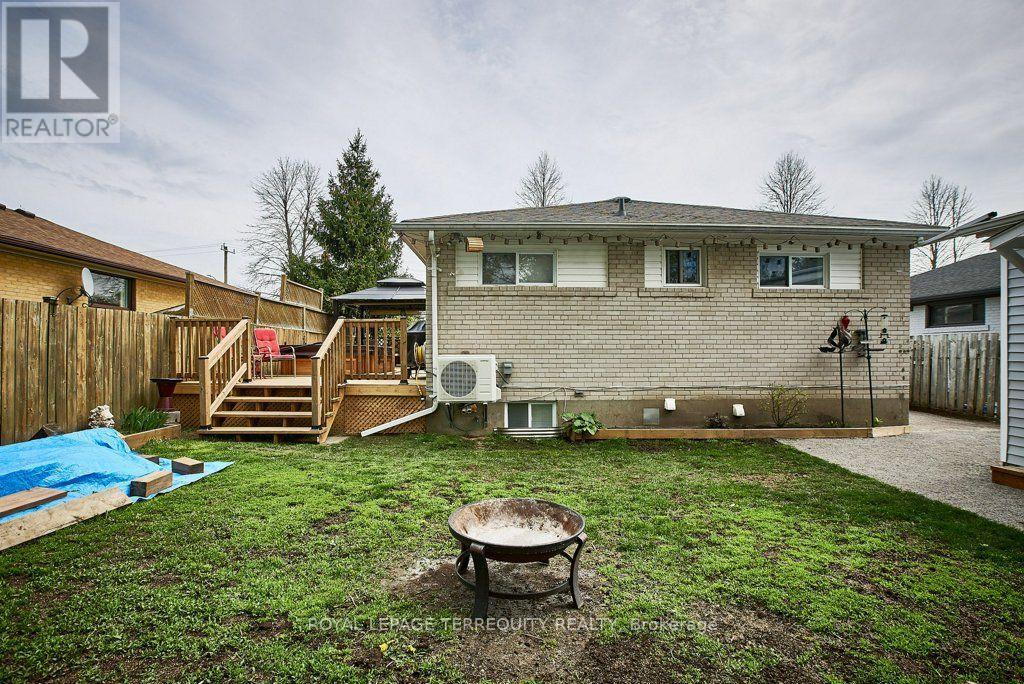 Lower - 304 Palmerston Avenue, Whitby, Ontario  L1N 3E9 - Photo 15 - E13852828