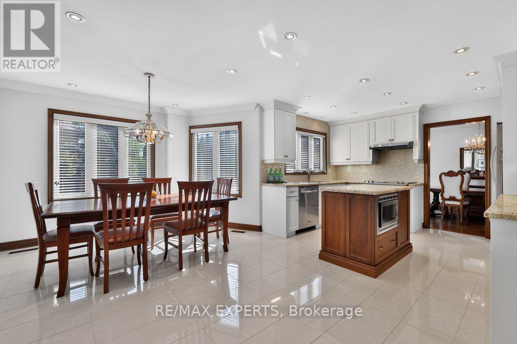 96 Benjamin Drive, Vaughan, Ontario  L4L 1H9 - Photo 10 - N13852836