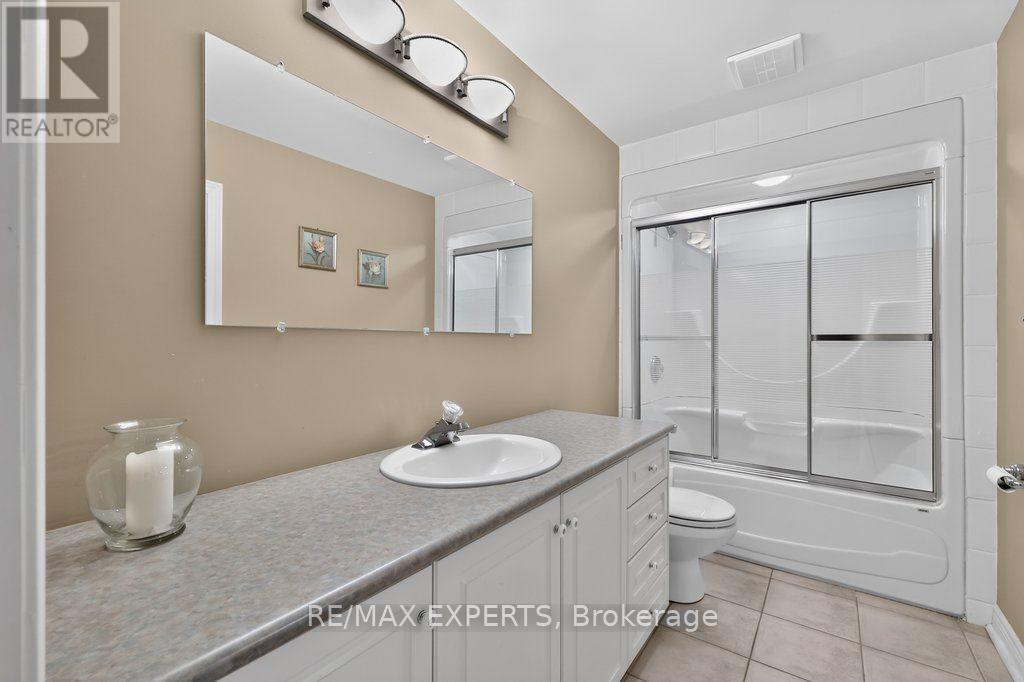 96 Benjamin Drive, Vaughan, Ontario  L4L 1H9 - Photo 28 - N13852836