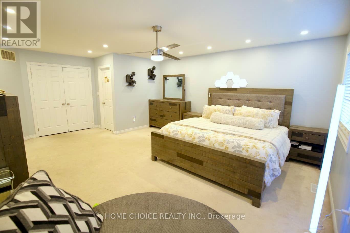 34 - 3275 Stalybridge Drive, Oakville, Ontario  L6M 0L2 - Photo 23 - W13852842