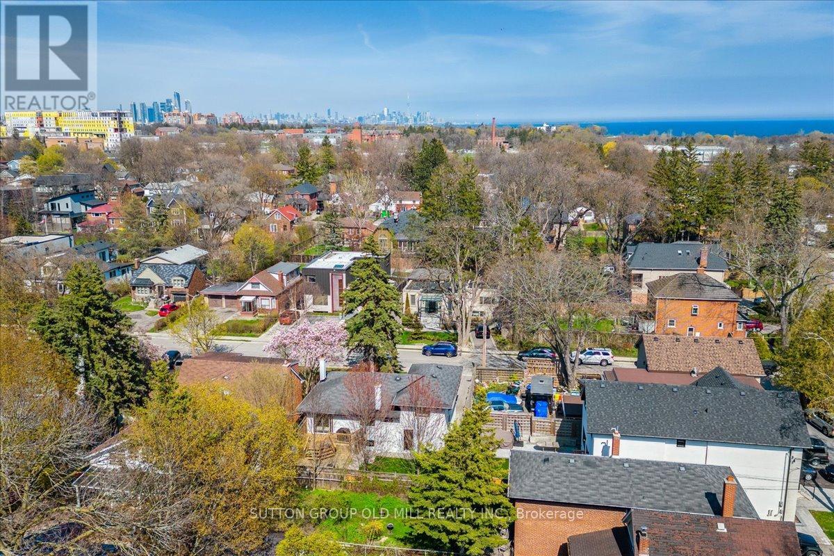 2a Elton Crescent, Toronto, Ontario  M8W 2X8 - Photo 16 - W13852844
