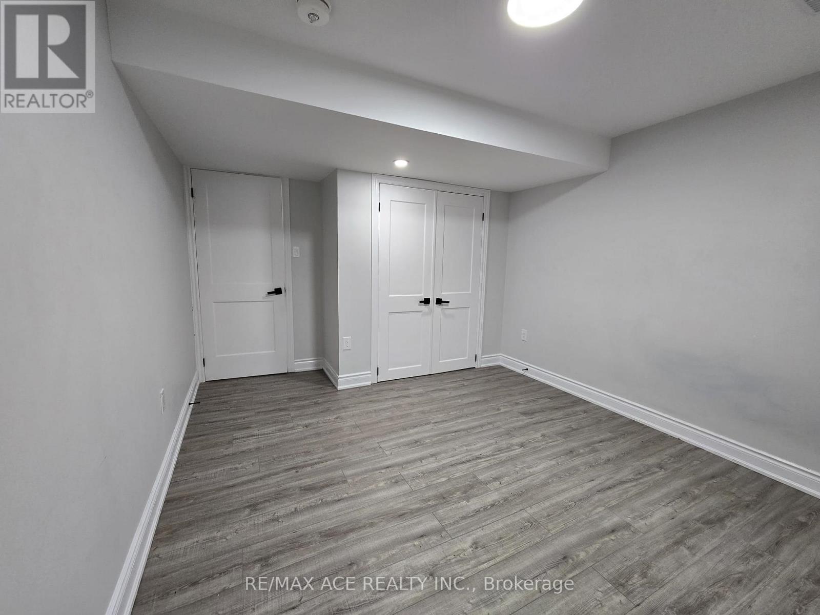 Bsmt - 1555 Dunedin Crescent, Oshawa, Ontario  L1K 0V1 - Photo 10 - E13723688
