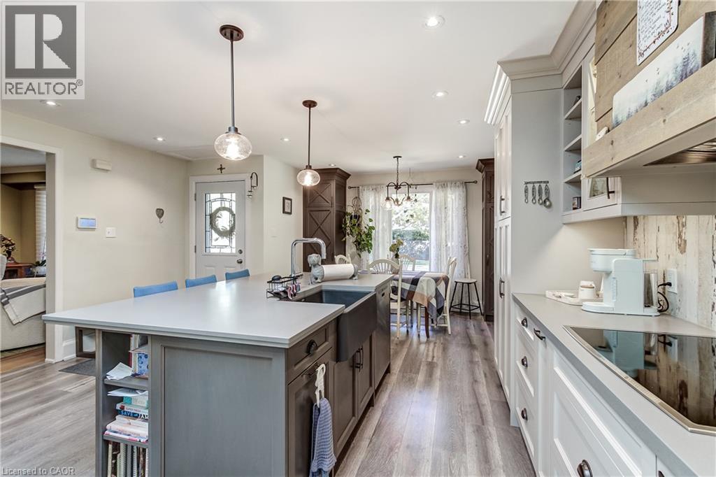 1328 Falgarwood Drive, Oakville, Ontario  L6H 2L9 - Photo 14 - 40866548