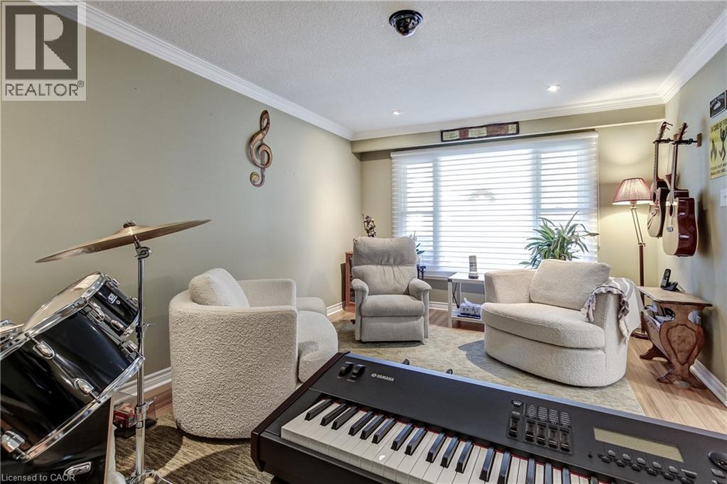 1328 Falgarwood Drive, Oakville, Ontario  L6H 2L9 - Photo 17 - 40866548
