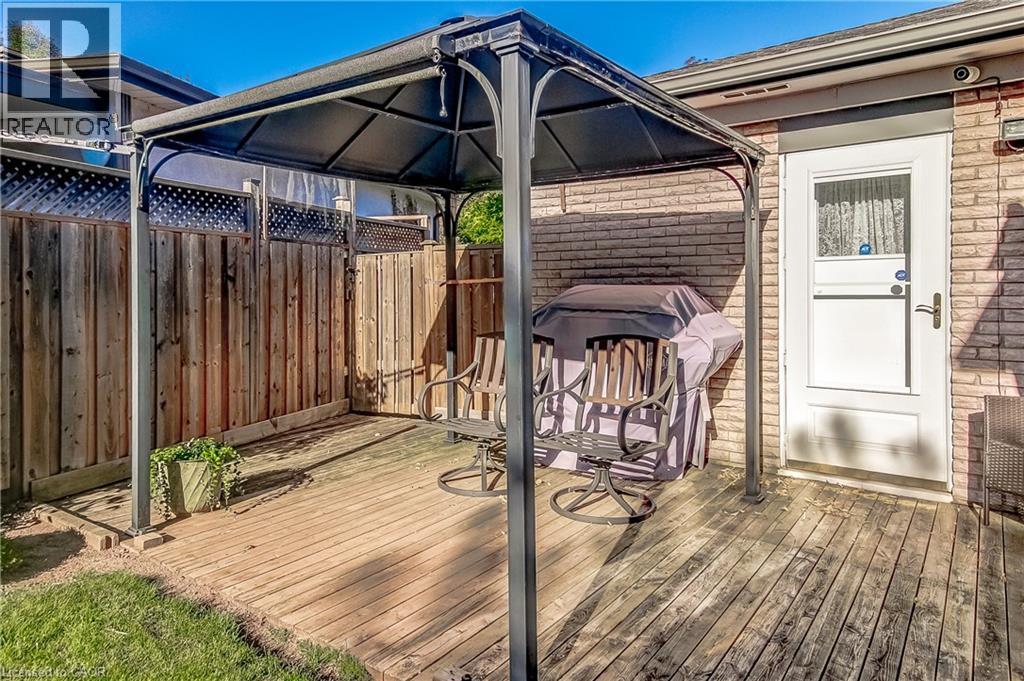 1328 Falgarwood Drive, Oakville, Ontario  L6H 2L9 - Photo 38 - 40866548