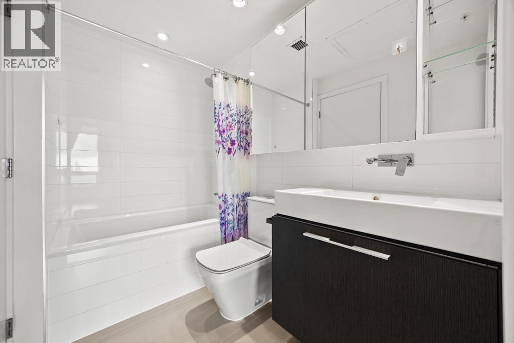 4705 1955 Alpha Way, Burnaby, British Columbia  V5C 0K6 - Photo 14 - R3171103