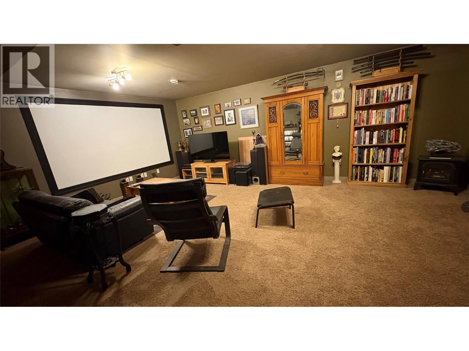6940 Cabernet Place, Oliver, British Columbia  V0H 1T4 - Photo 12 - 10402409