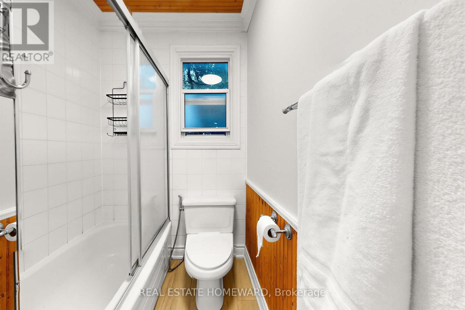 621 Byron Street S, Whitby, Ontario  L1N 4R6 - Photo 16 - E13852856
