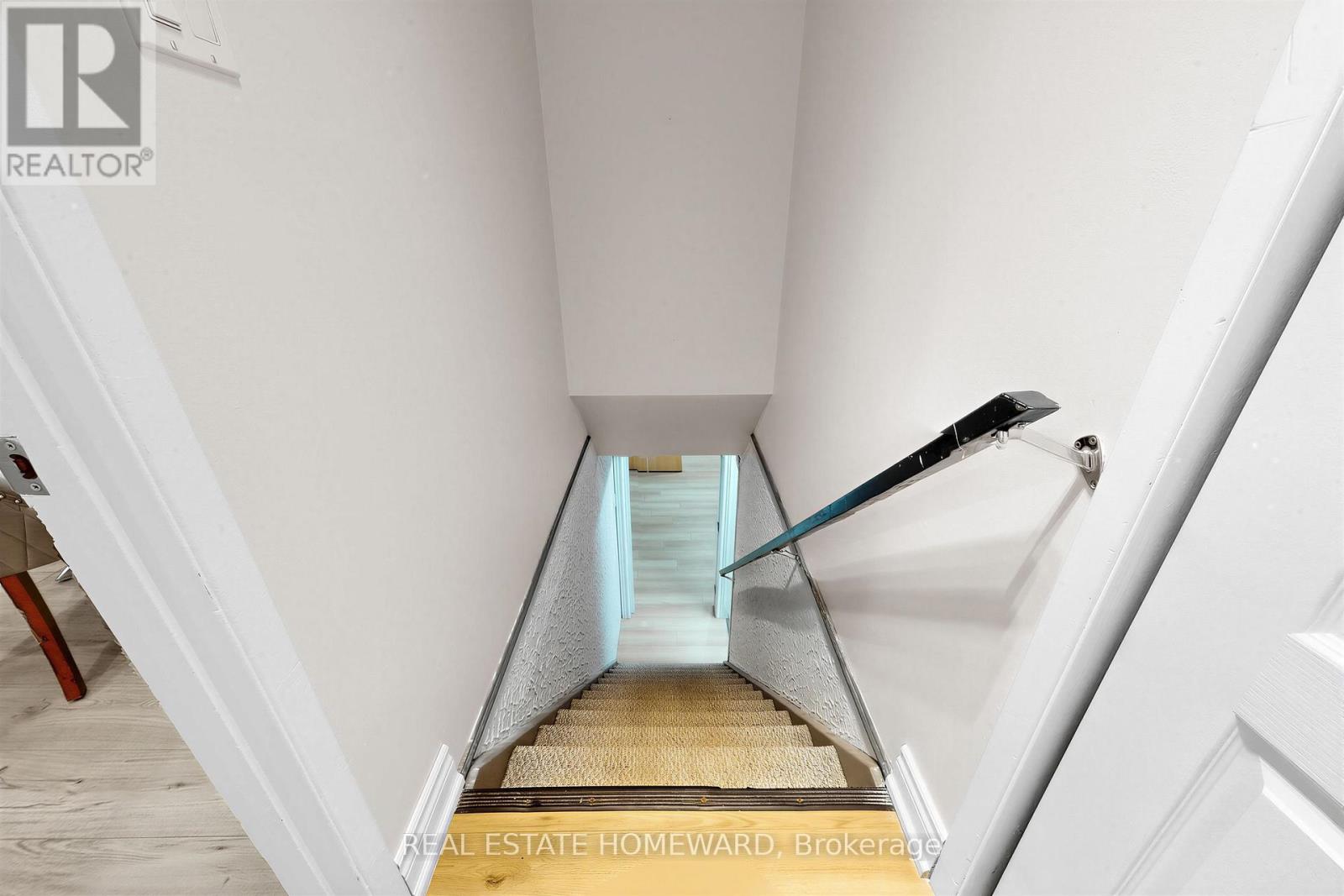 621 Byron Street S, Whitby, Ontario  L1N 4R6 - Photo 27 - E13852856