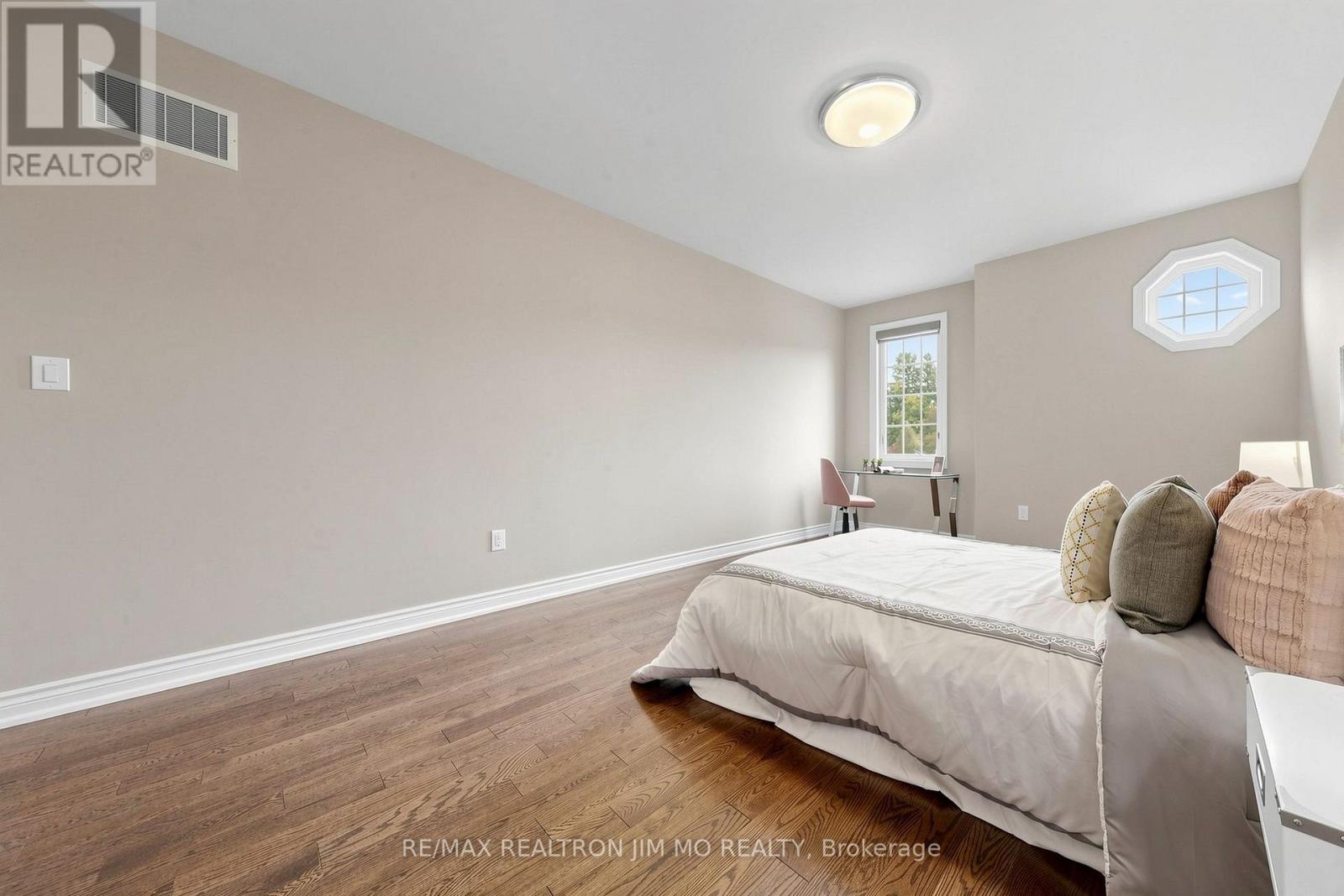 18 Tralee Court, Markham, Ontario  L6C 0V1 - Photo 30 - N13852862
