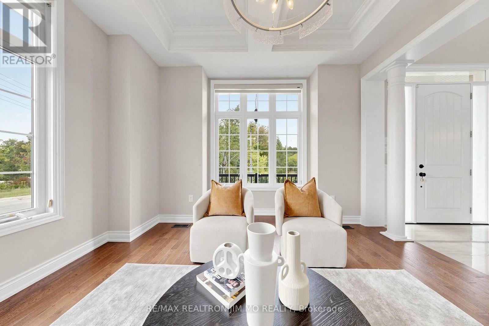 18 Tralee Court, Markham, Ontario  L6C 0V1 - Photo 5 - N13852862