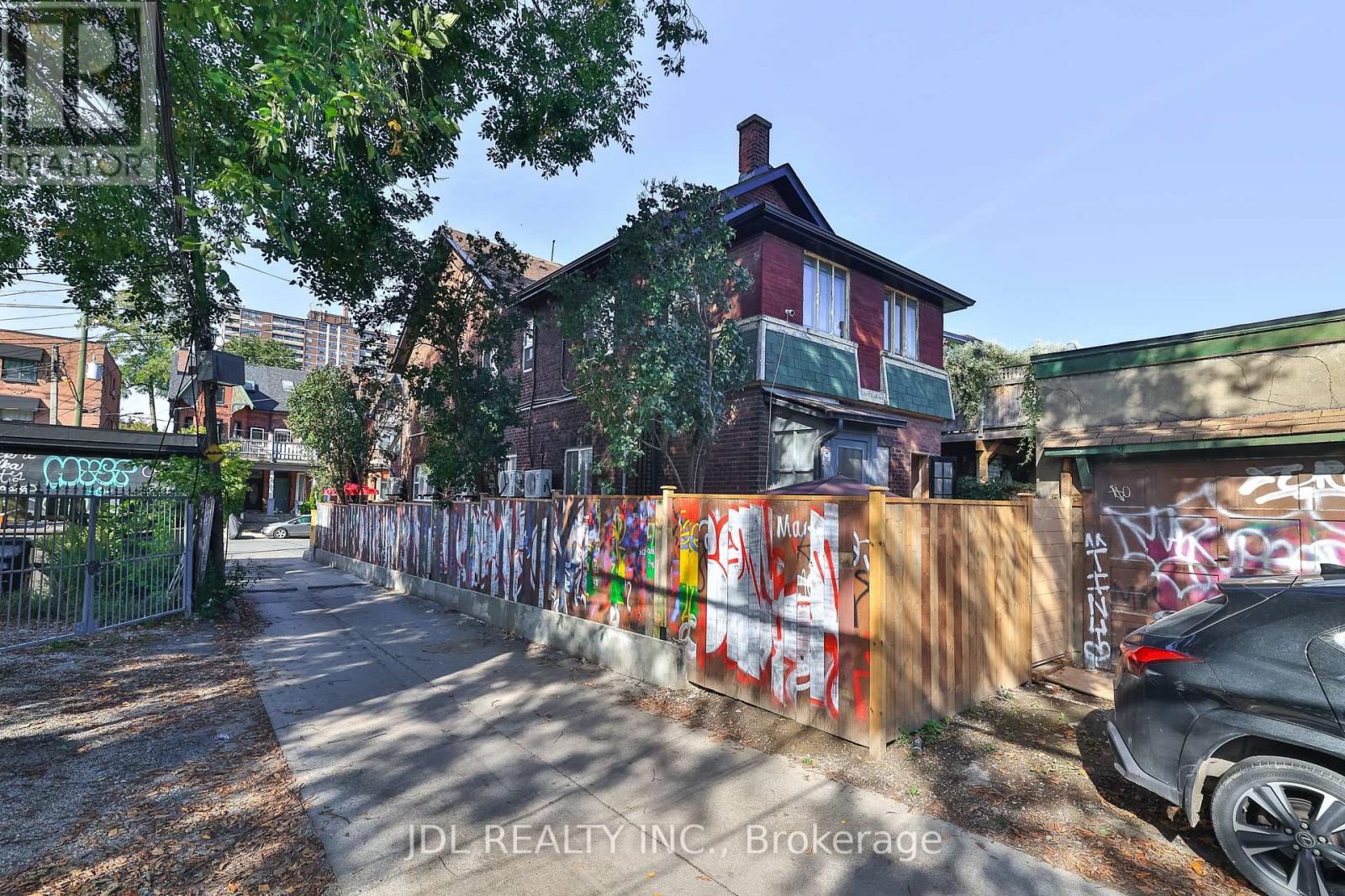 5 Sorauren Avenue, Toronto, Ontario  M6R 2C6 - Photo 27 - W13852858
