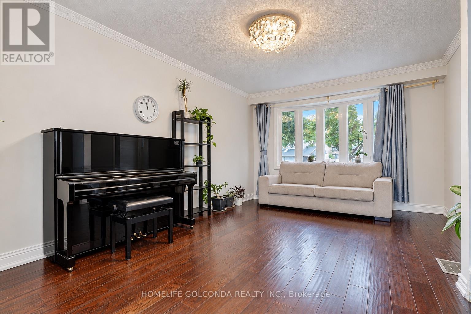 258 Hollyberry Trail, Toronto, Ontario  M2H 2P4 - Photo 10 - C13847858