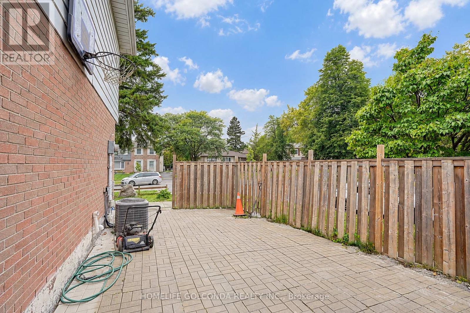258 Hollyberry Trail, Toronto, Ontario  M2H 2P4 - Photo 27 - C13847858