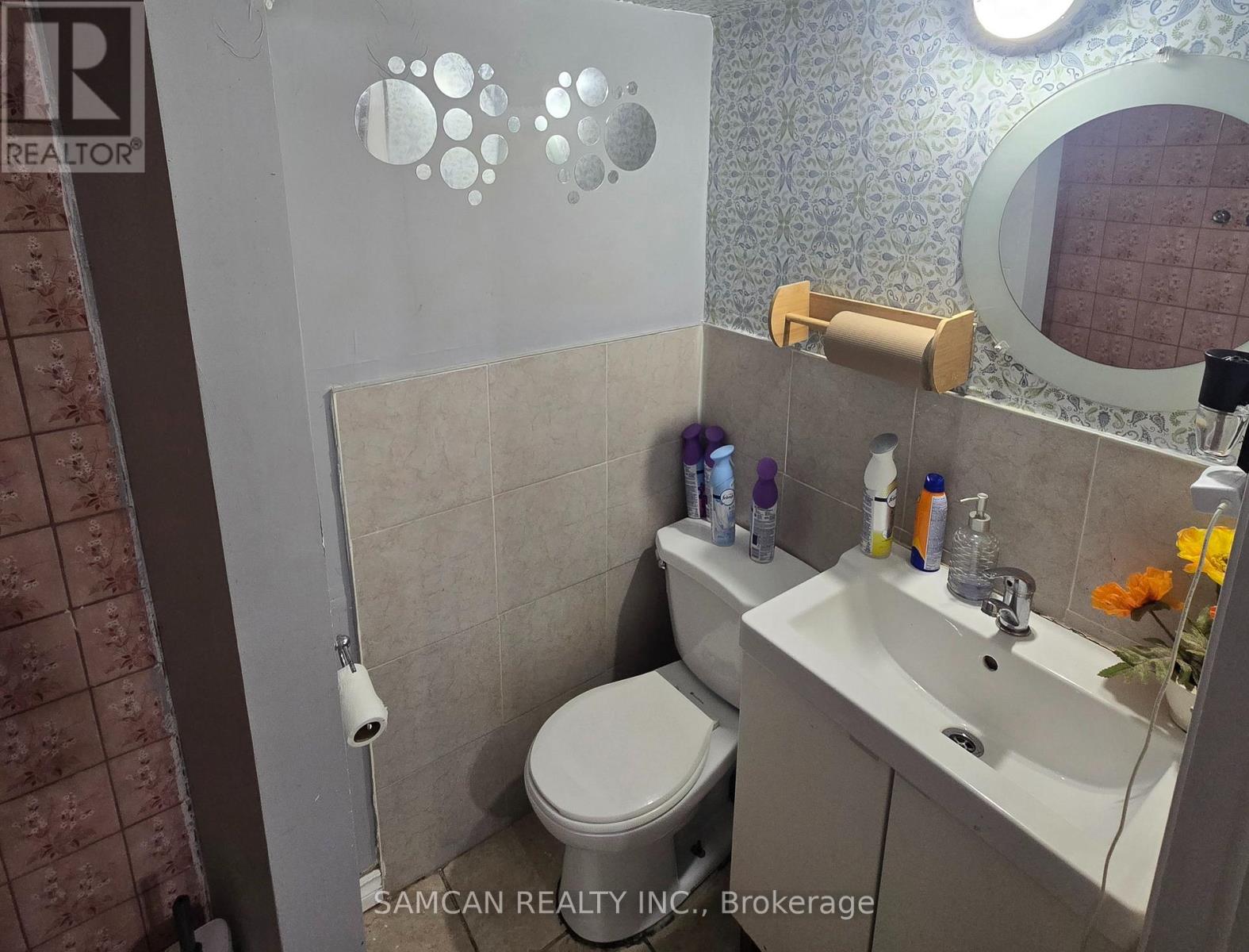 336 Weston Road, Toronto (Keelesdale-Eglinton West), Ontario  M6N 3P8 - Photo 9 - W13852848