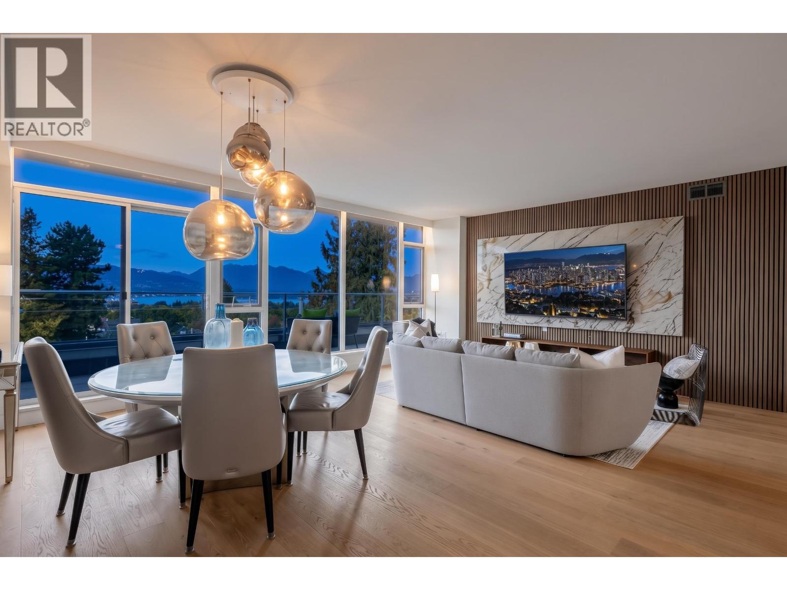 401 3639 W 16TH AVENUE, Vancouver, British Columbia