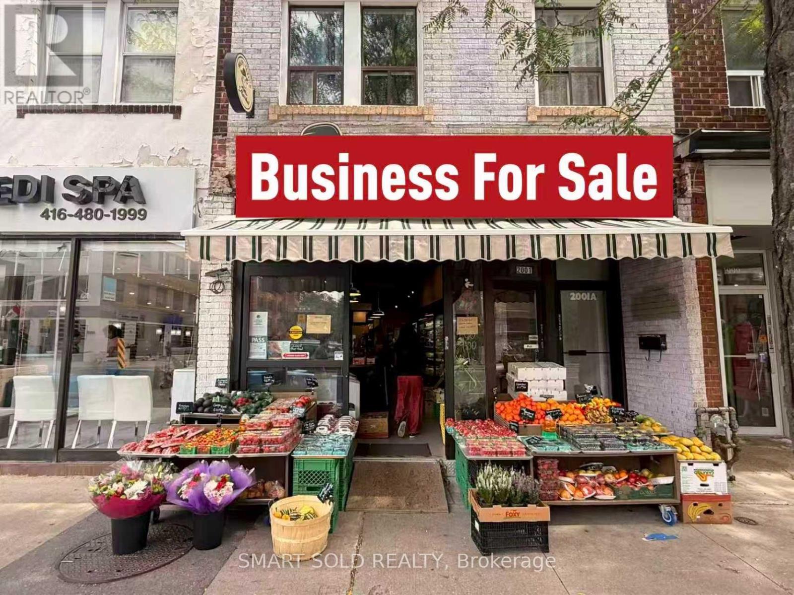 2001 YONGE STREET, Toronto, Ontario