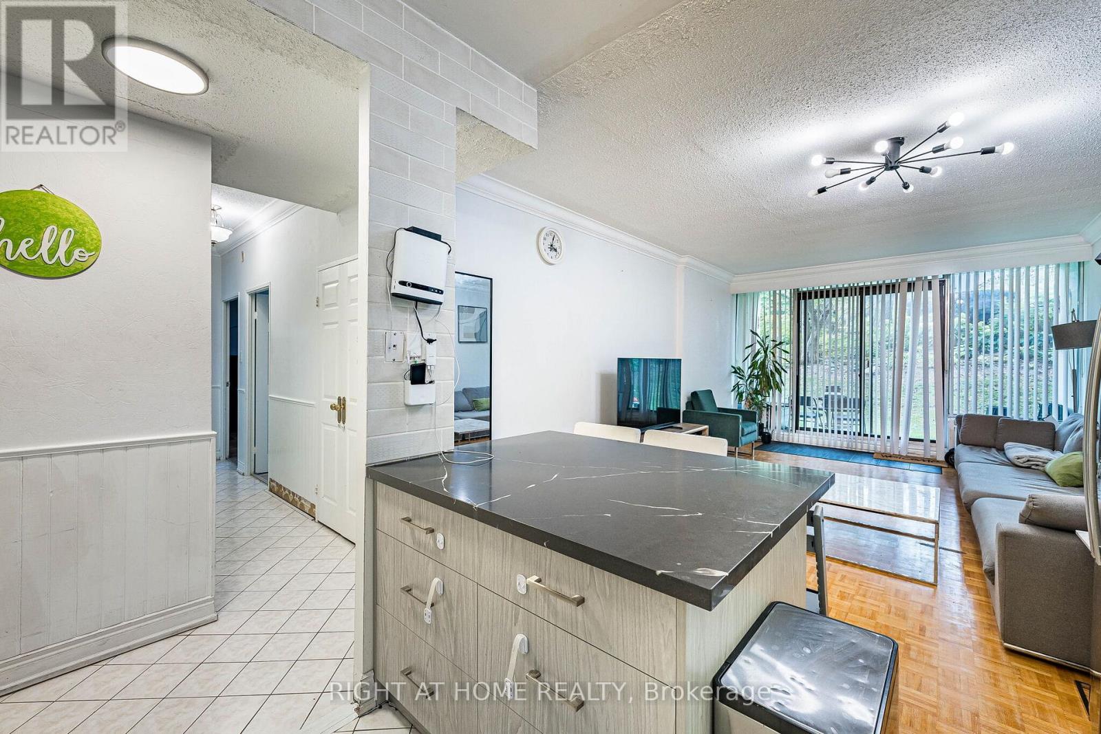 107 - 10 Fashion Roseway, Toronto, Ontario  M2N 6B6 - Photo 12 - C13852916