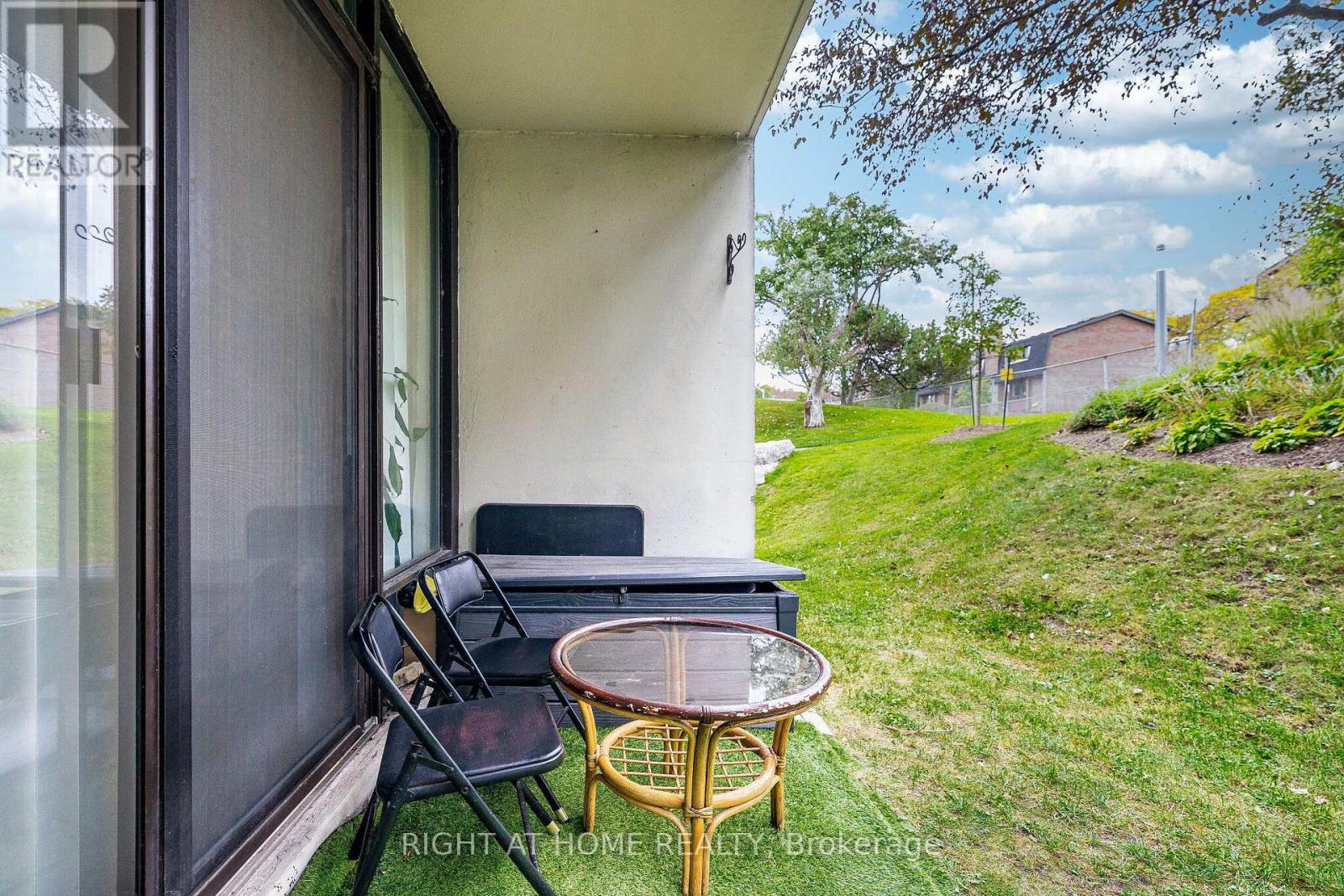 107 - 10 Fashion Roseway, Toronto, Ontario  M2N 6B6 - Photo 28 - C13852916
