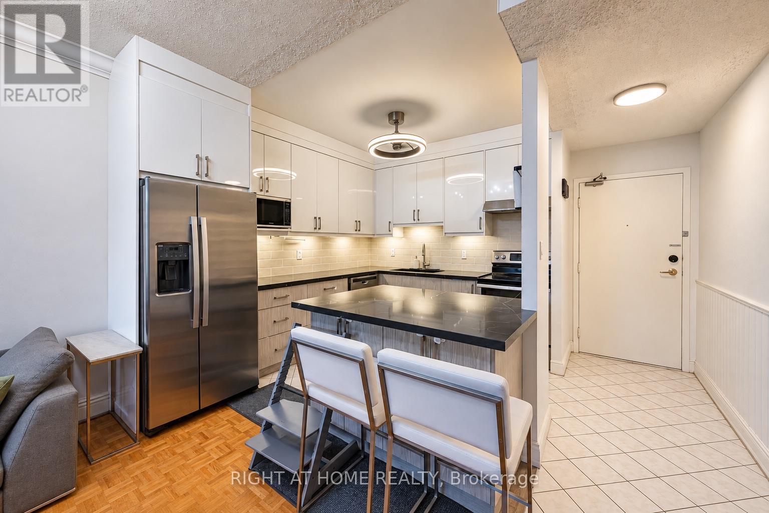 107 - 10 Fashion Roseway, Toronto, Ontario  M2N 6B6 - Photo 34 - C13852916