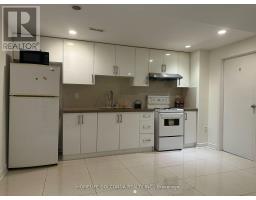 37 HALDER CRESCENT, Markham, Ontario