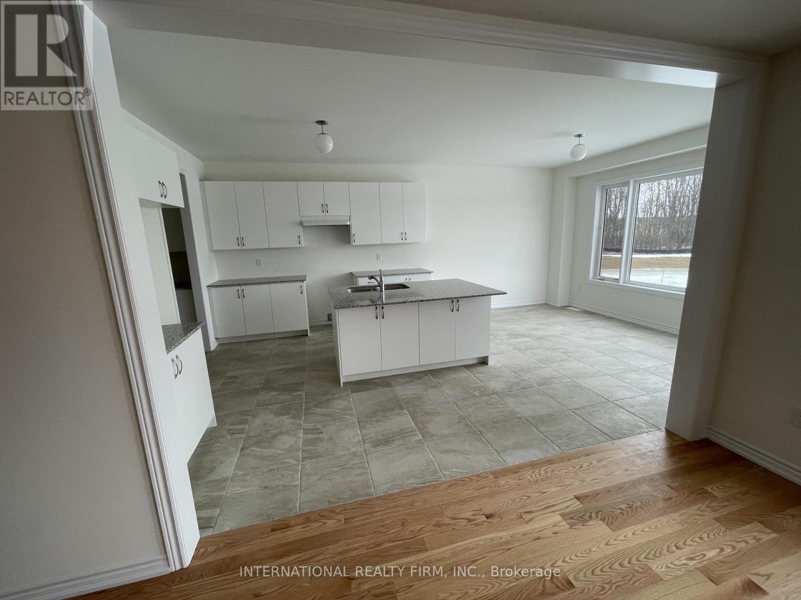 103 Nottingham Road, Barrie, Ontario  L9J 0L3 - Photo 6 - S13852910