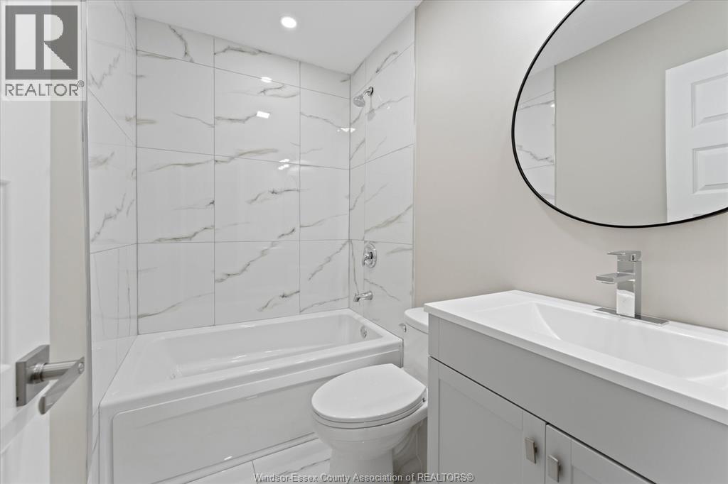 2858 Dandurand, Windsor, Ontario  N9E 2E4 - Photo 19 - 26024169