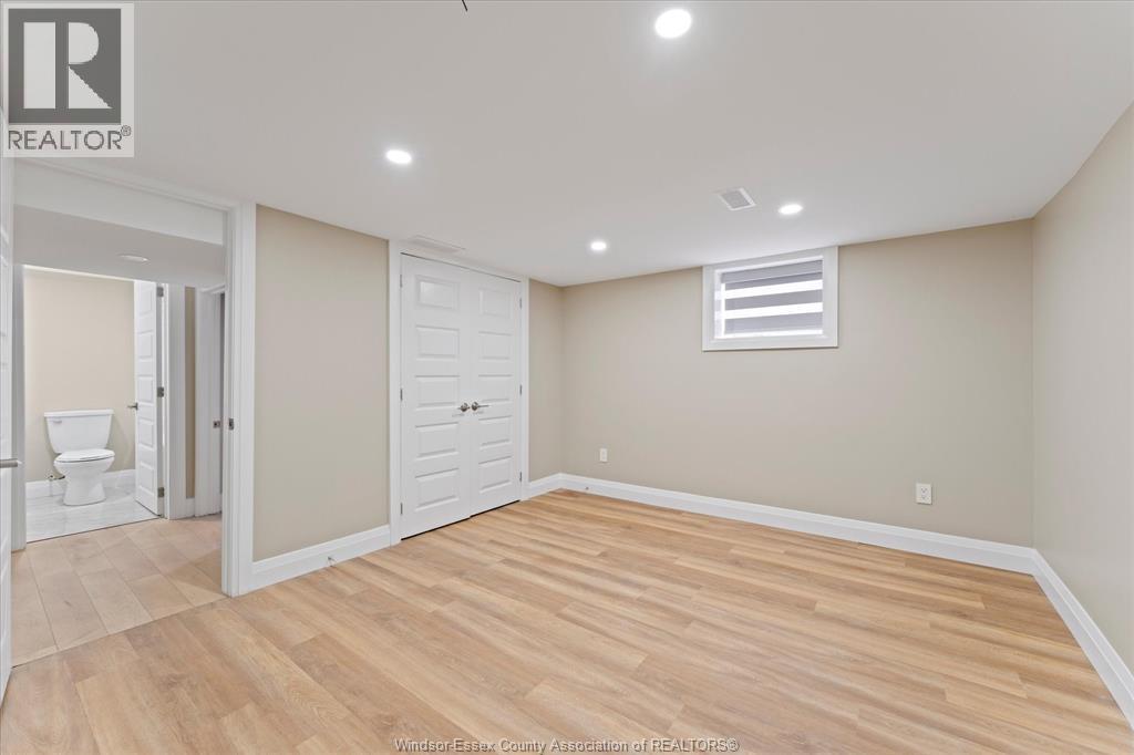 2858 Dandurand, Windsor, Ontario  N9E 2E4 - Photo 29 - 26024169
