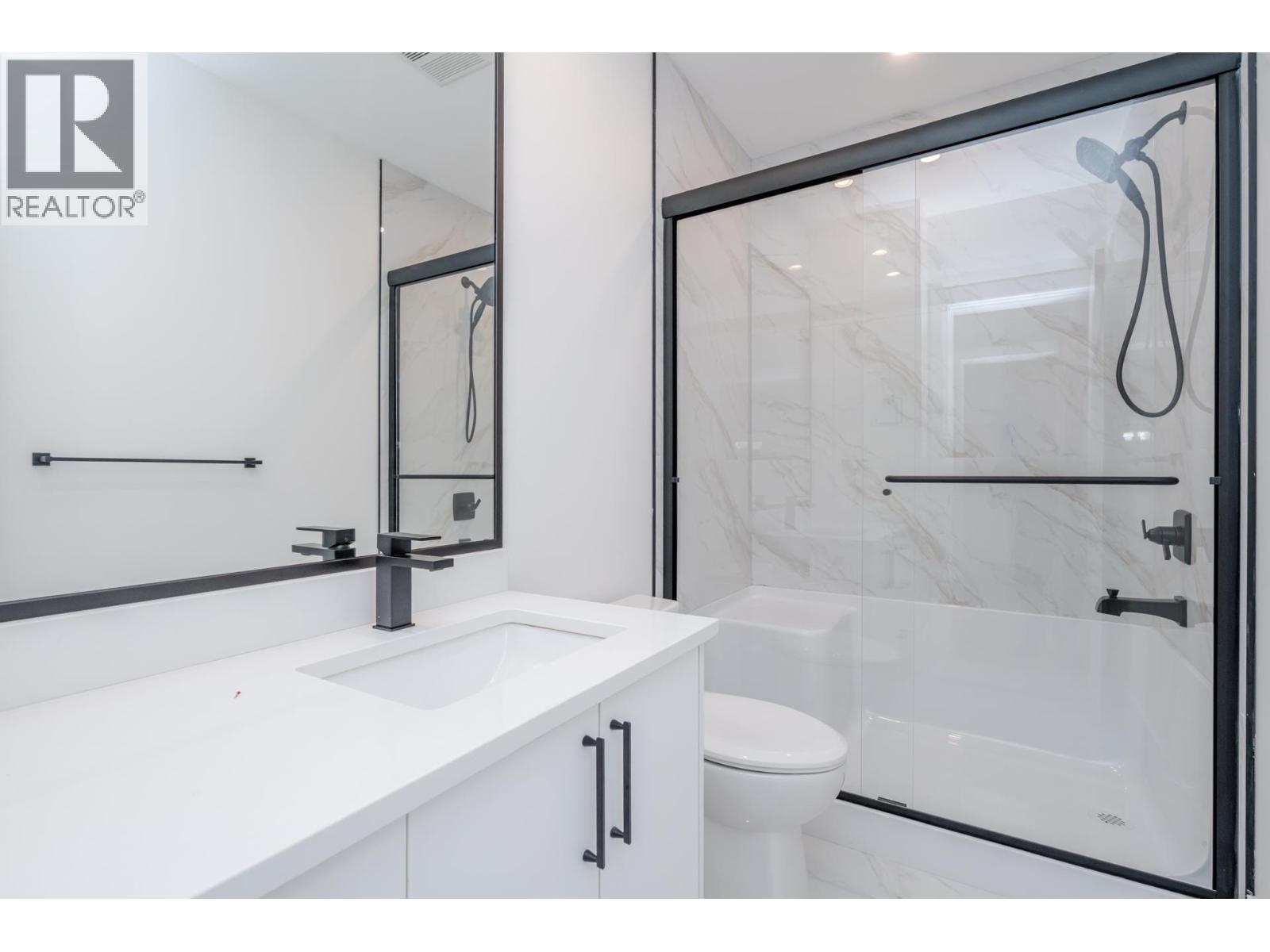 5301 3rd Avenue, Tsawwassen, British Columbia  V4M 1E8 - Photo 35 - R3170816