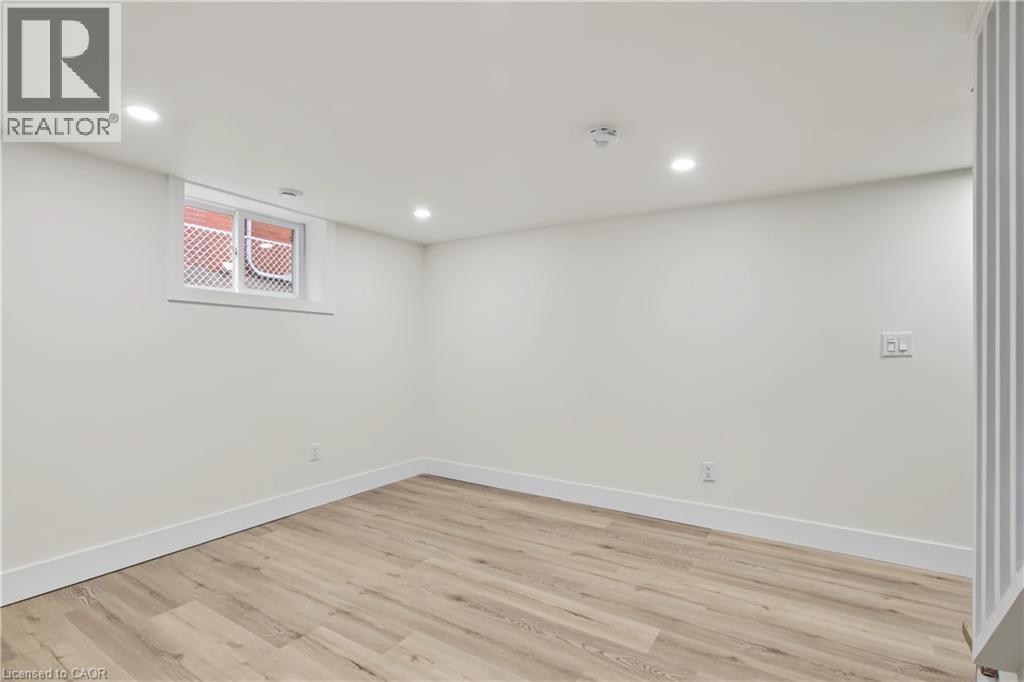 223 Margaret Avenue, Kitchener, Ontario  N2H 4J1 - Photo 26 - 40868243