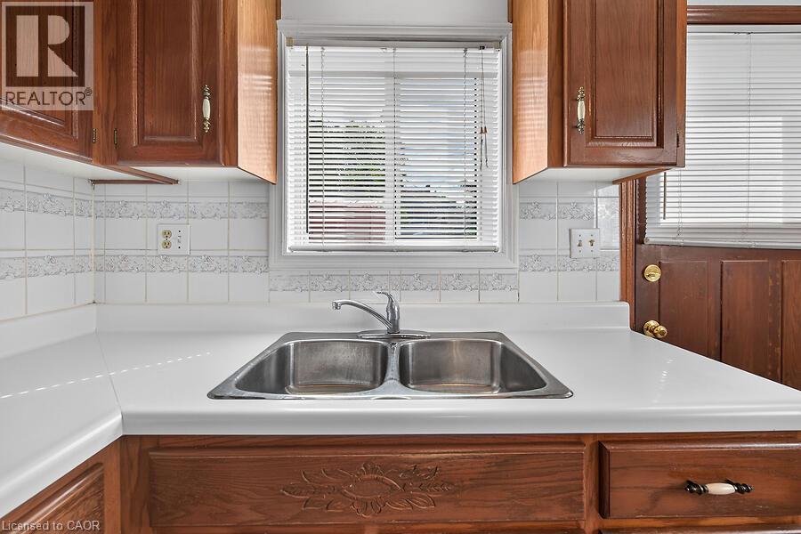 182 Emerald Street N, Hamilton, Ontario  L8L 5K8 - Photo 17 - 40865992