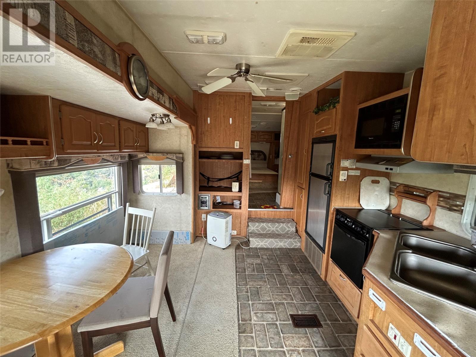 13 Junction Road, Lumsden — photo 11