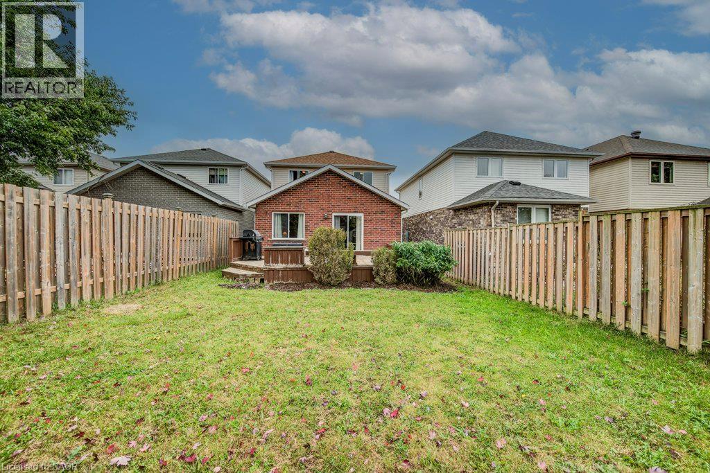 14 Raising Mill Gate, Elmira, Ontario N3B 3K8 - Photo 38 - 40865821