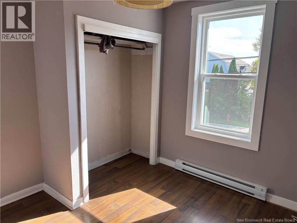 560 Queen Street, Bathurst, New Brunswick  E2A 2J7 - Photo 15 - NB148925