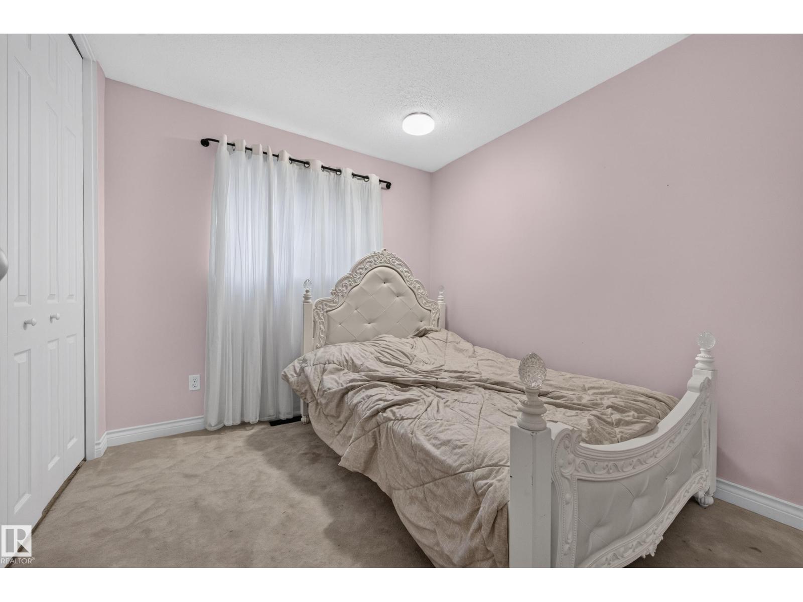109 EVERGREEN CR